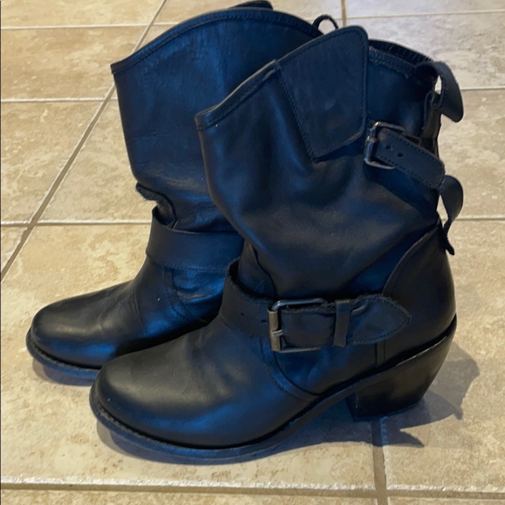 All leather Dolce Vita black boots size 8.5
